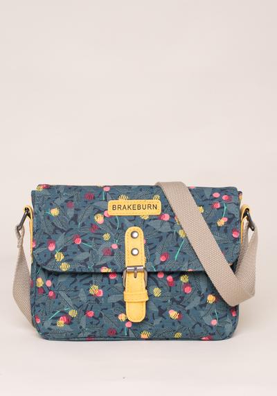 BRAKEBURN ROO POUCH CROSS BODY BAG (SS21)